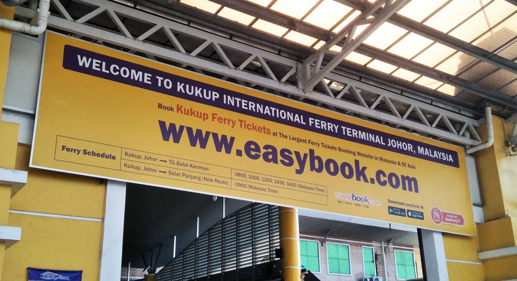 Book your ticket on http://www.easybook.com