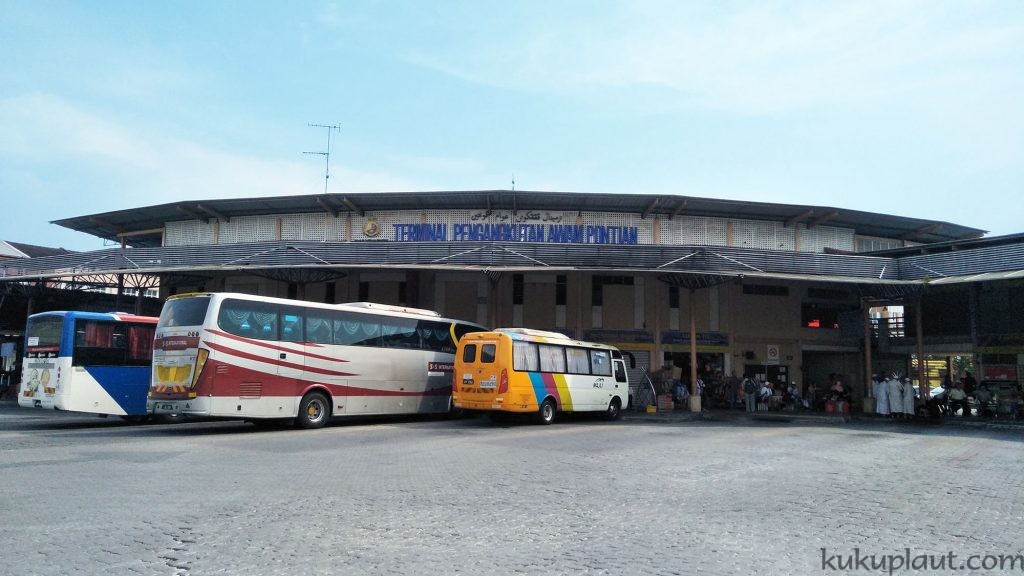 Pontian bus terminal